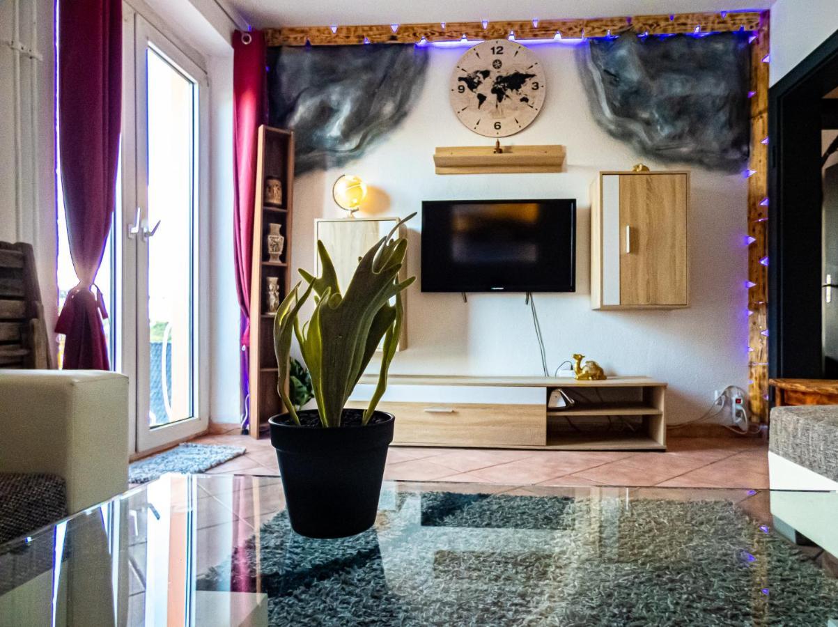#121 Grosse, Gemuetliche Wohnung In Remscheid-City Exterior foto