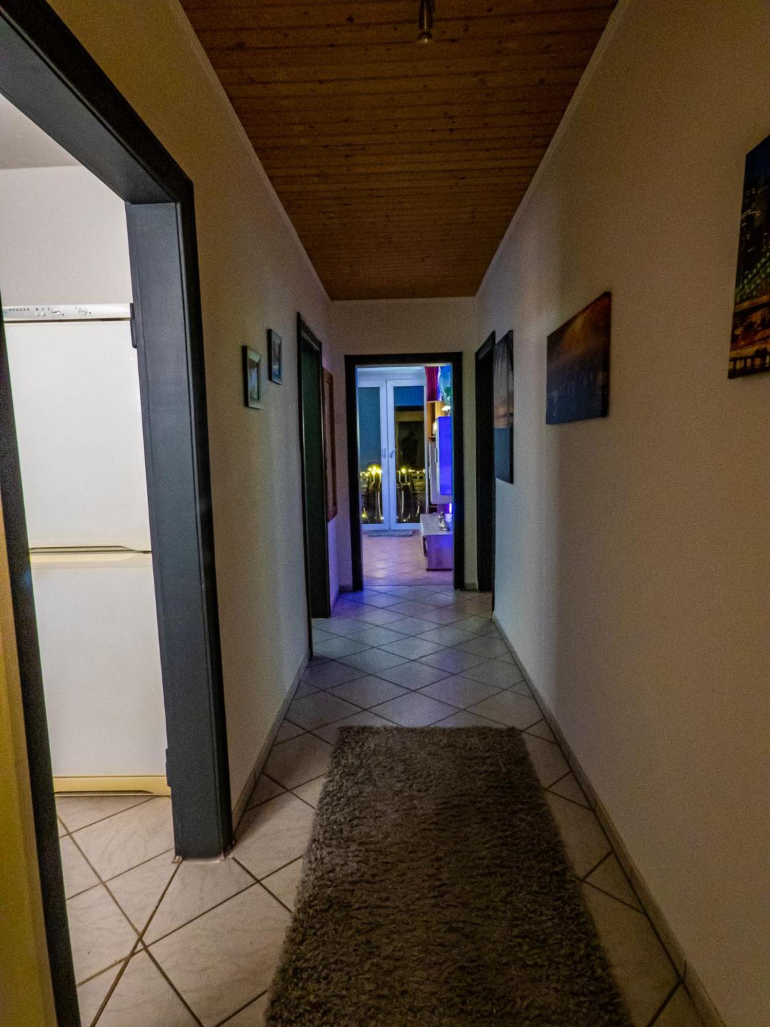 #121 Grosse, Gemuetliche Wohnung In Remscheid-City Exterior foto